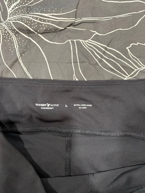 Old Navy Athletic Skirt  - Image 2