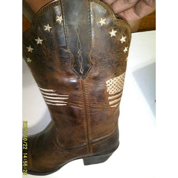 New NWT NIB Womens 7.5 Ariat Boot Western Distressed Heritage Liberty Leather - Image 8