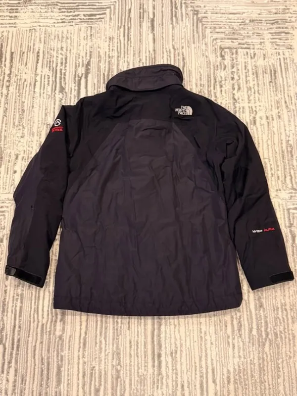 The North Face women's m Black Hyvent Alpha Summit Series waterproof Winter coat - Image 8