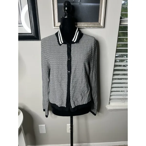 Maeve 'Plunging' Black Long-Sleeve Polo Cardigan Size X-Large - Image 4