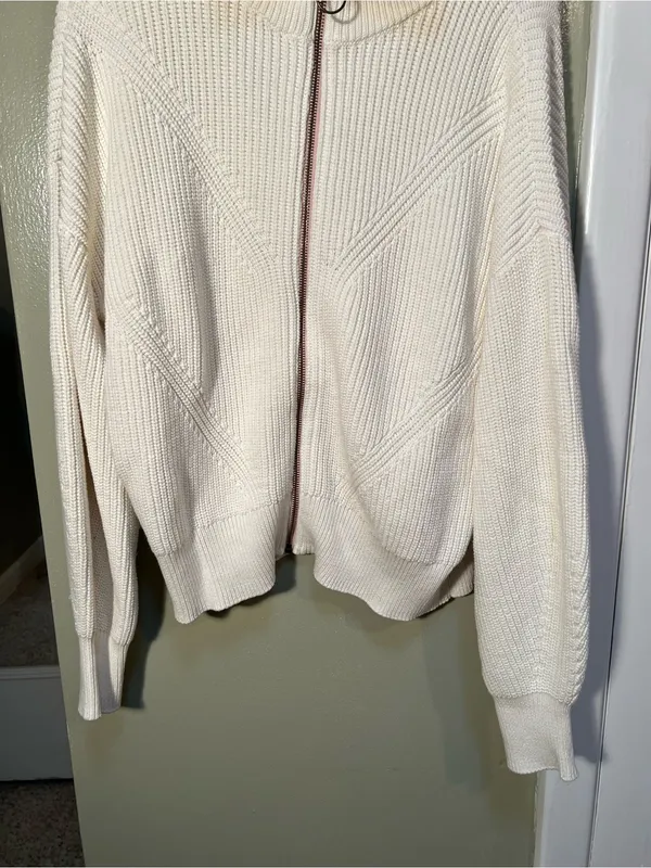 Lilla P Women’s Sz Large Zip Front Sweater in White Cream Gold Circle Zip Cotton - Image 4