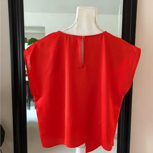 ANN TAYLOR Tomato Orange Red Asymmetrical Top - Image 3