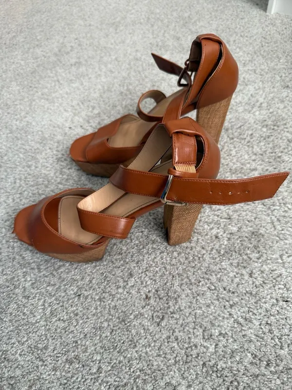 Sereia Brown Faux Leather Strappy Platform Block Heel Sandals Size US 12 - Image 5