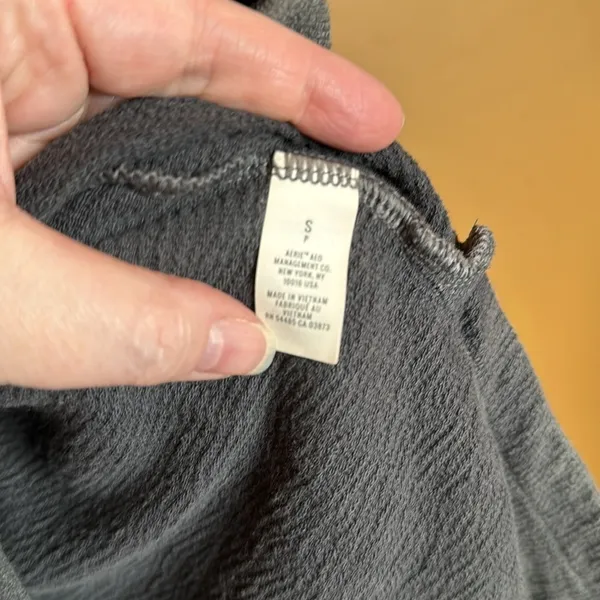 Aerie Gray Waffle Knit Pullover Oversized Size Small - Image 3