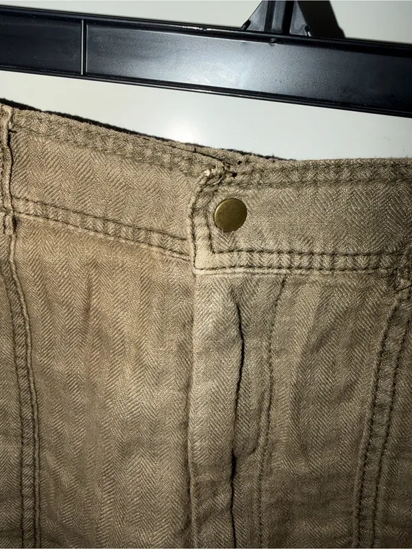 Free People Women’s Olive Tan slouchy cargo Drawstring Shorts. Size 10! New. - Image 5