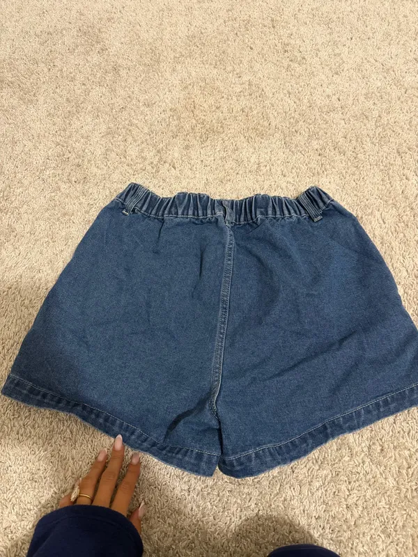 jean shorts - Image 3