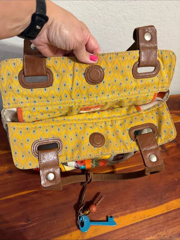FOSSIL Key-Per Coated Canvas Tote Shoulder Bag Purse City Birds Vacation Cottage - Image 6