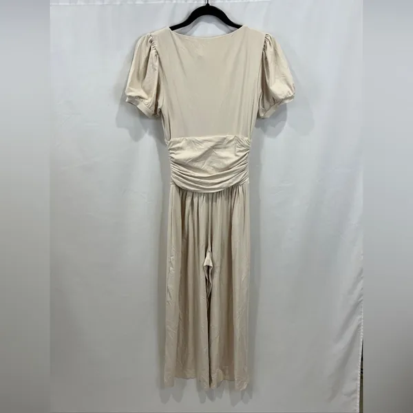Susana‎ Monaco V Neck Jumpsuit Size Small Beige (Almond) Wide Leg Ruched Stretch - Image 4