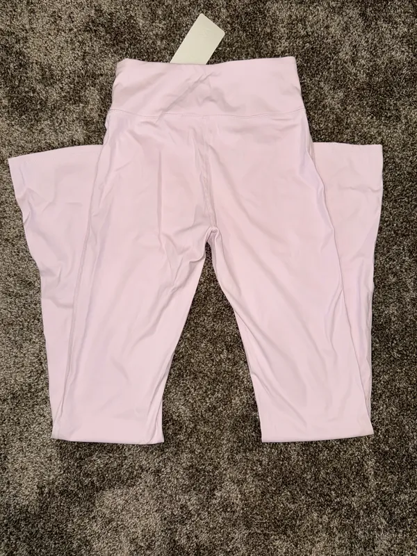 Brand New Musera Soft Pink Leggings Size Small - Image 3