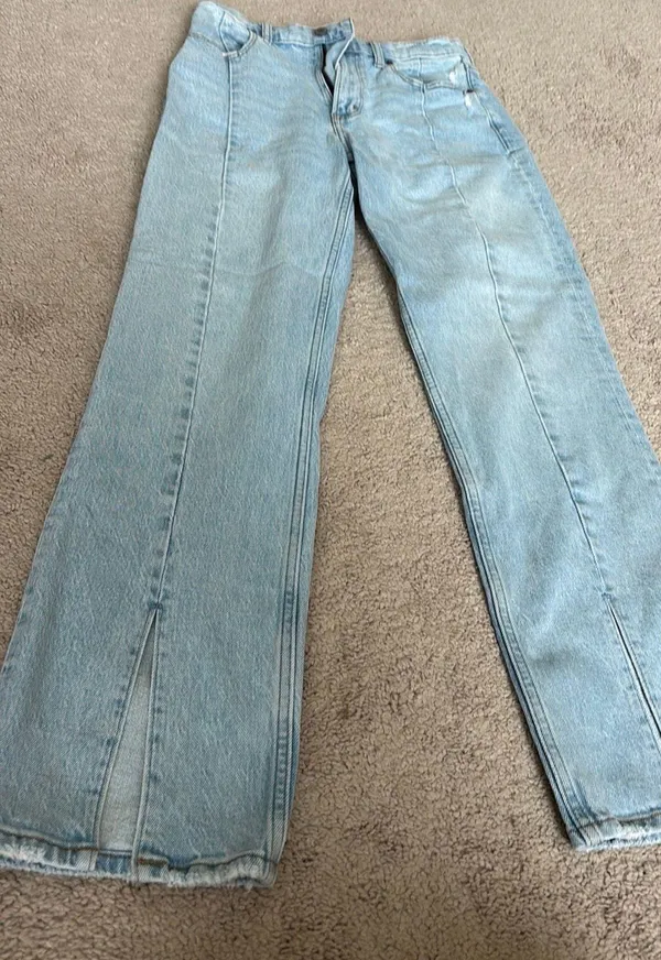 Abercrombie 90s Straight Ultra High-Rise Jeans - Image 3