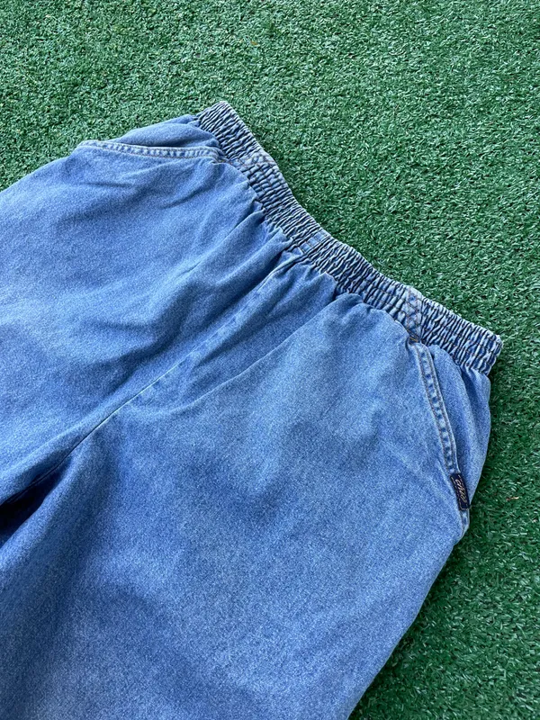 Vintage 90s Shorts Size 32 - Image 5