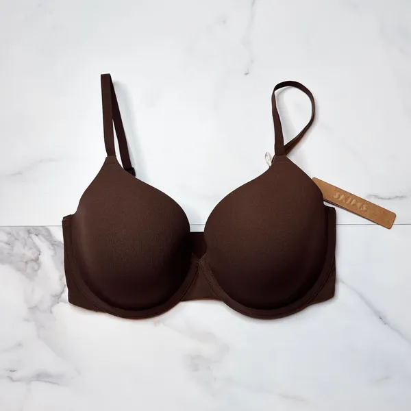 NWT Skims Fits Everybody T-Shirt Bra - Image 2