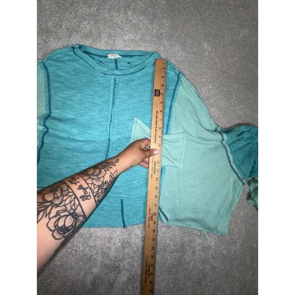 Pol Cropped Boxy Raw Edge Top Womens Blue Contrast Stitch Relaxed‎ Small - Image 7
