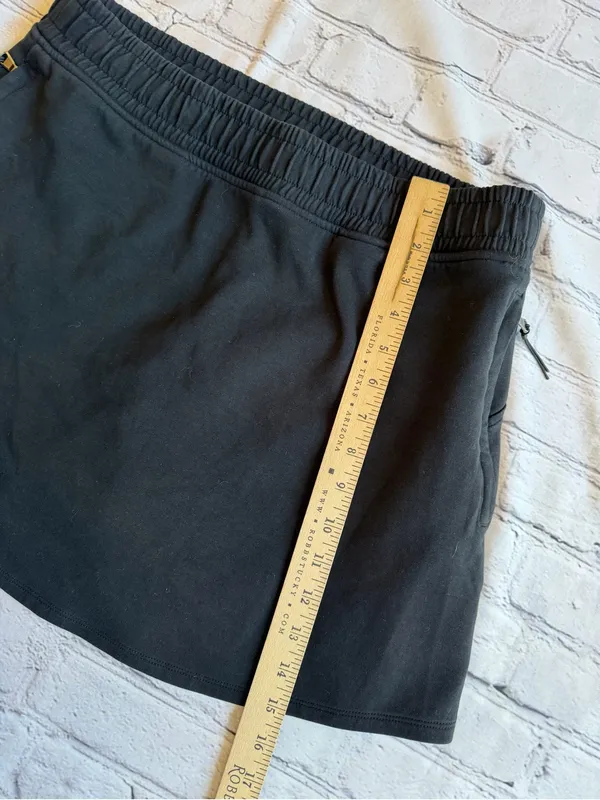 Old Navy Active Dynamic Fleece Short Skort Women's Black Large Zip Pockets - Image 6