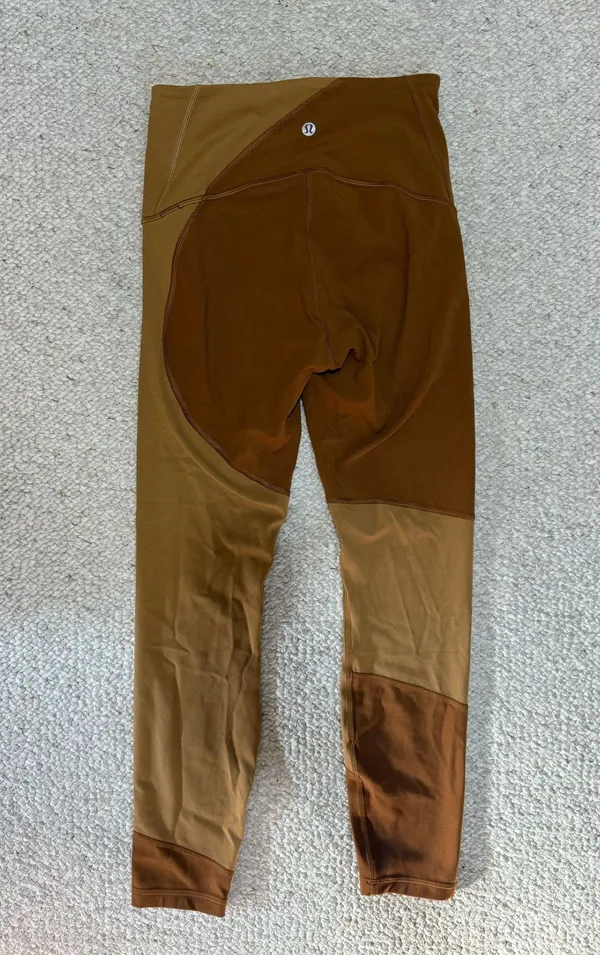 Lululemon Wunder Under Leggings 25" - Image 2