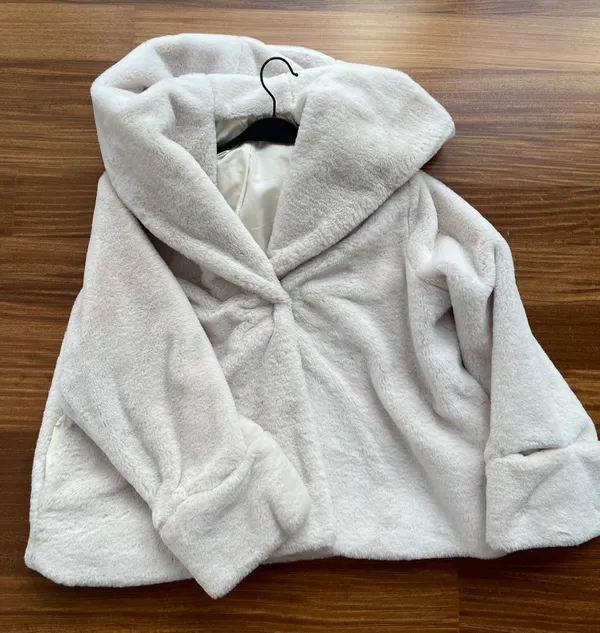 Faux Fur Hoodie Cape Coat - Image 3