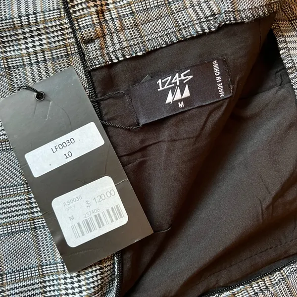 NWT LF plaid zip side shorts - Image 3