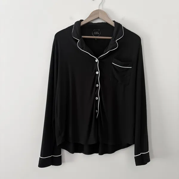 Cozy Earth Pajama Set L Black Bamboo Stretch-Knit Long Sleeve Button Down - Image 4