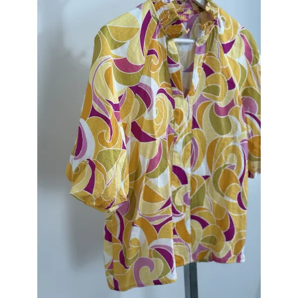 THML Women’s Yellow Pink Abstract Swirl Puff Sleeve V-Neck Blouse Top Size M - Image 4
