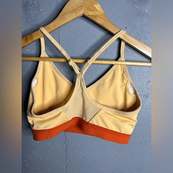 Nike Women's Dri-Fit Indy Court tan/orange Sports Bra Strappy Racerback Mesh. Md - Image 2