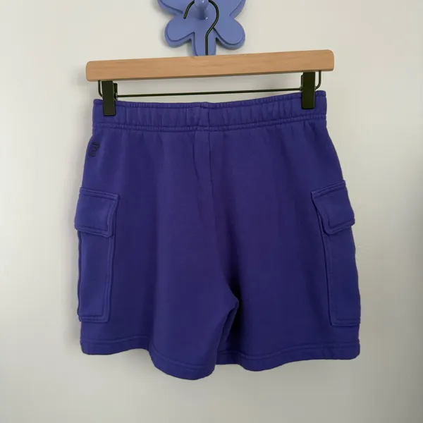 Aritzia TNA XS NEW Cozy Fleece Cargo Shorts Electric Purple Comfy Lounge - Image 4