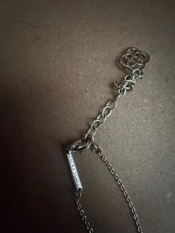 Kendra Scott Necklace - Image 4