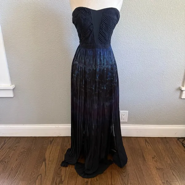 Silence + Noise Strapless Pleated Maxi Dress Size 8 NWT‎ - Image 2