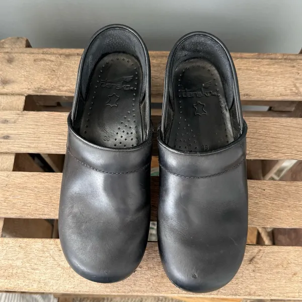 Dansko Clogs size 38/US‎ 7.5-8 A30 - Image 5