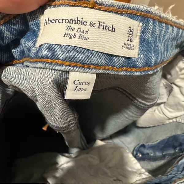 NWT Abercrombie & fitch curve jeans - Image 5
