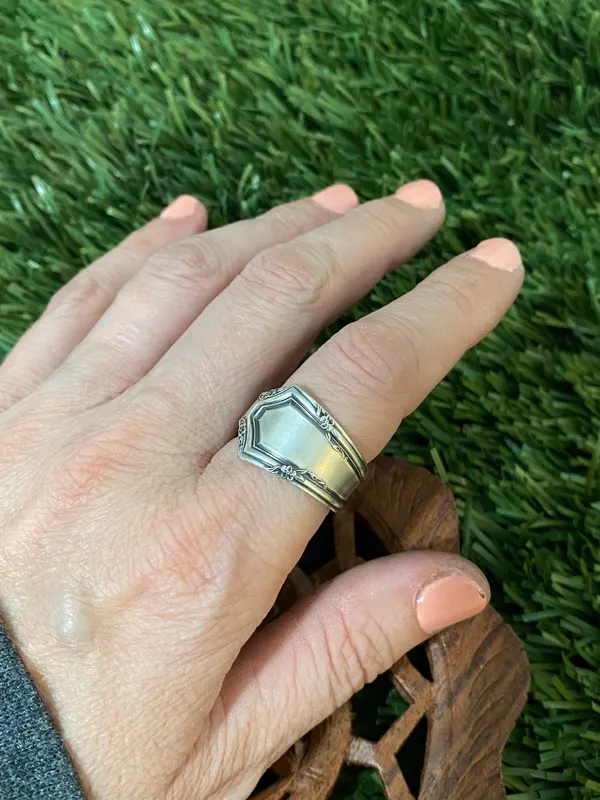 Ring Size 8 Silver - Image 7
