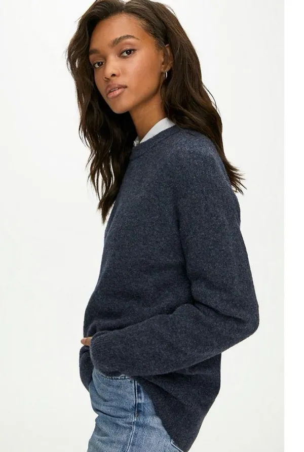 Aritzia The Group by Babaton Oversized Thurlow Sweater - Image 3
