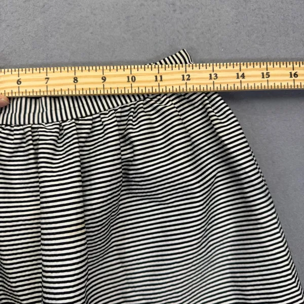 Alice + Olivia Black White Striped‎ A-Line Mini Skirt Size 6 Exposed Zipper - Image 4