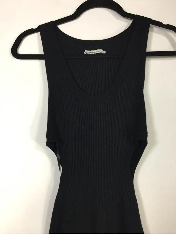 Abercrombie & Fitch Elevated Knit Cutout Midi Knit Dress Black Size Small - Image 7
