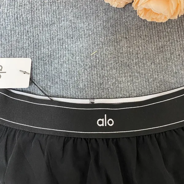 Alo Yoga Black Mini Skirt, Size M - Image 3