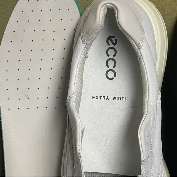 Ecco Perforated White Leather Women's Sneakers Size 10M - Image 5