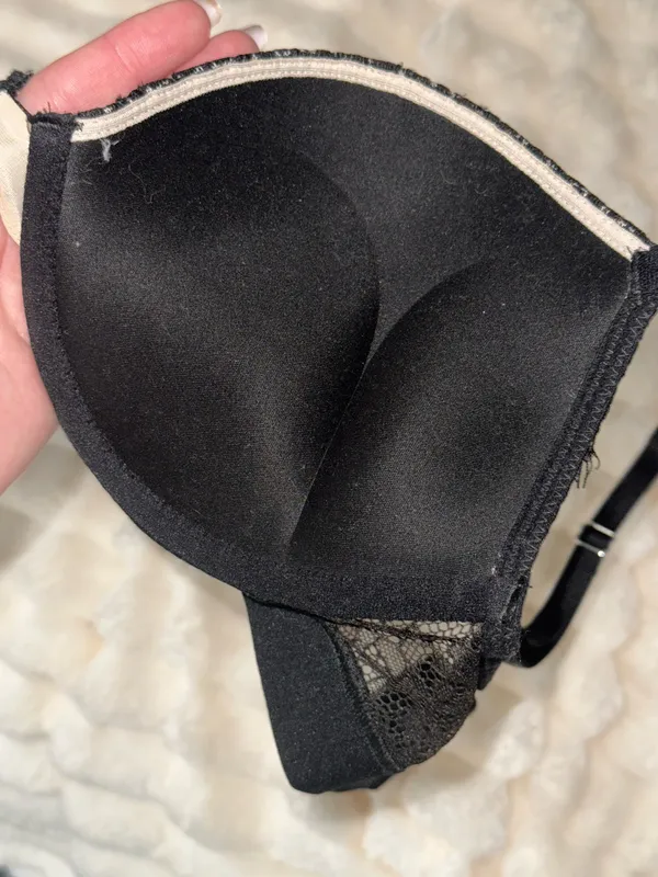 Victoria's Secret Push-Up Bra - Image 3