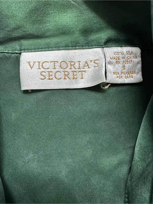 Vintage Victoria’s Secret Gold Label Silk Pajama Shirt Emerald Green Loungewear - Image 2
