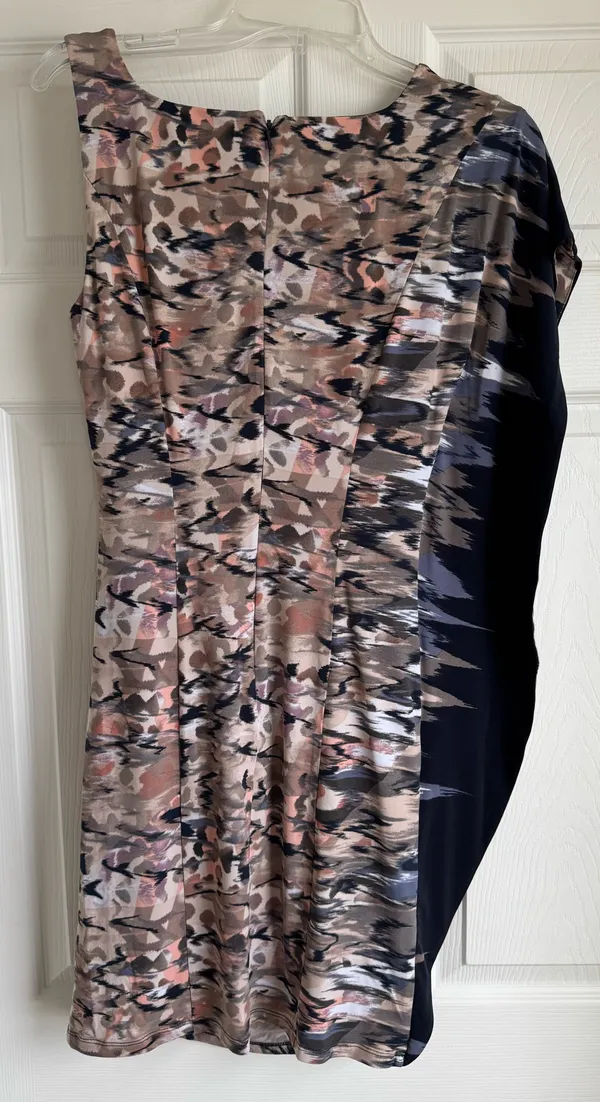 Jessica Simpson Ruffle Side Dress Size 6 - Image 4