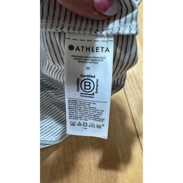 Athleta Womens Medium White Grey Micro Stripe Short‎ Sleeve Boxy Crew Neck Tee - Image 3