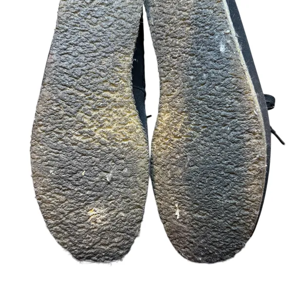 Clarks Boots Womens Size 9.5 Gray Suede Originals Chukka Crepe Ankle‎ Boots - Image 10
