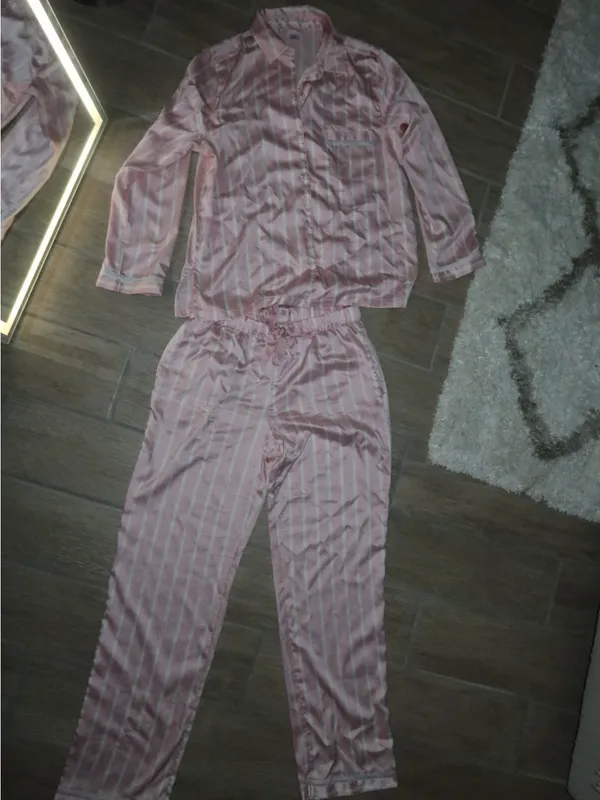 Victoria’s Secret Pink striped satin pajamas - Image 4