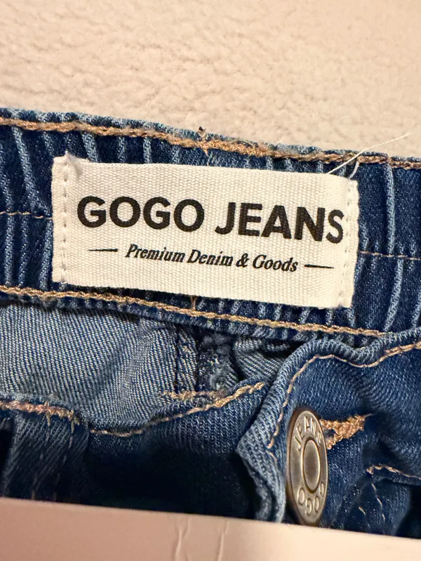 Juniors GOGO Skater Blue Cargo Style Jeans - Relaxed Fit - Image 3
