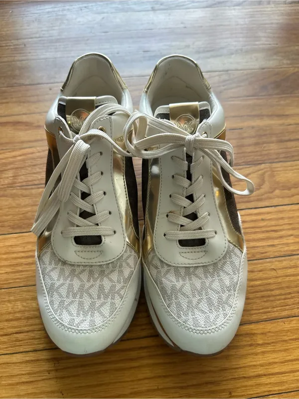 Michael Kors Maddy Two Tone Logo Trainer Sneakers White Brown Gold 9M - Image 2