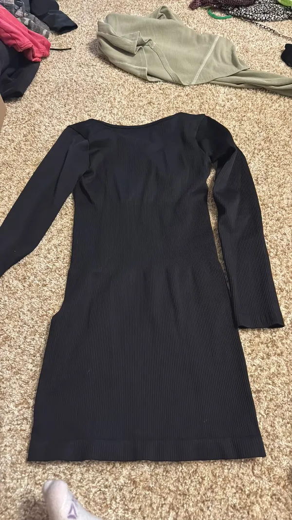 Amazon Bodycon Dress - Image 2