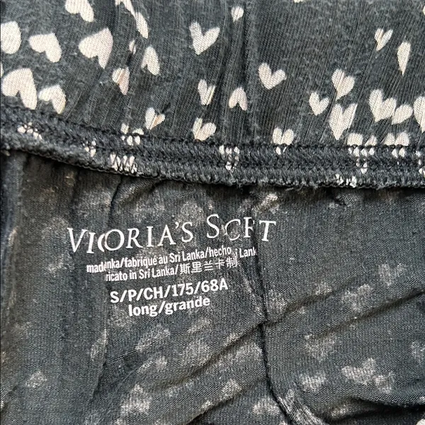 Victoria's Secret Black and White Heart Patterned pajama bottoms - Image 2