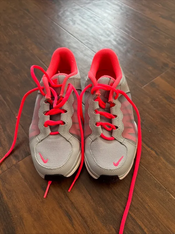 Nike Flex TR 2 Gray Orange Lightweight Training Running Shoes Women's Sz 5 Youth - Image 2