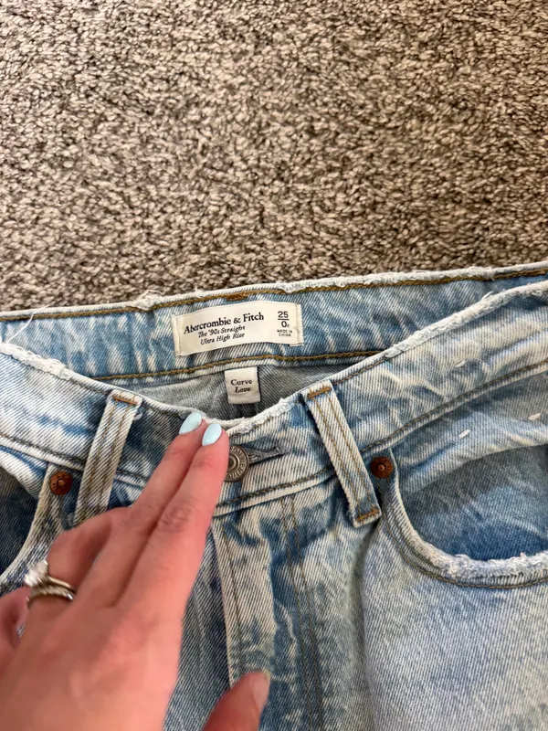 90s straight Abercrombie jeans - Image 3