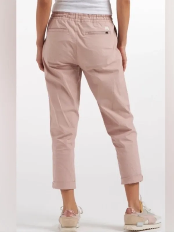 Vuori Vintage Ripstop Series Pants in Dogwood - Image 2