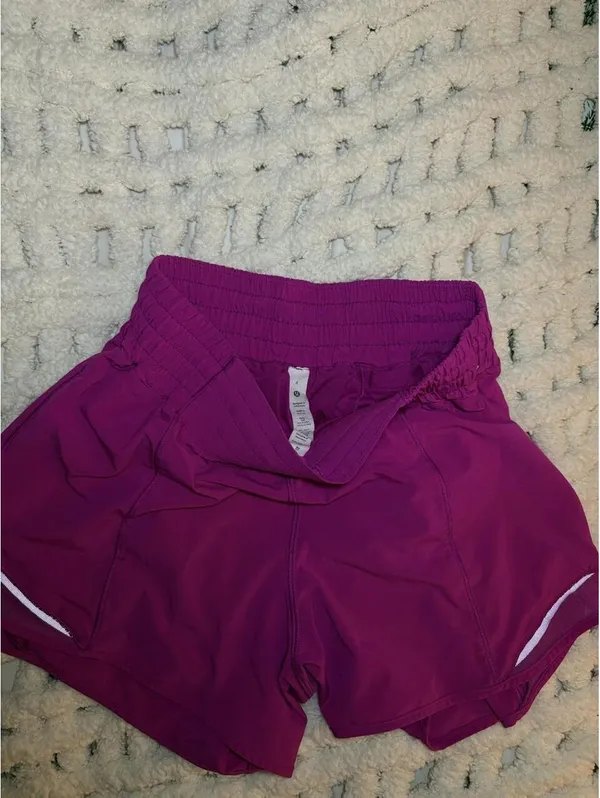 Lululemon Women's Purple and Pink Shorts - Image 2
