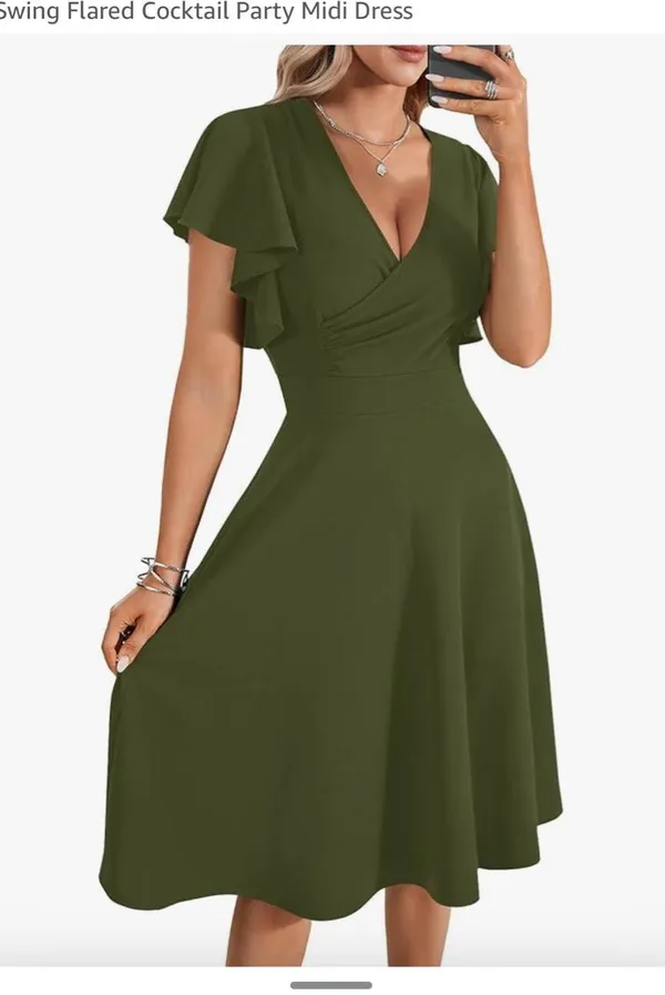 Green Dress - Image 3